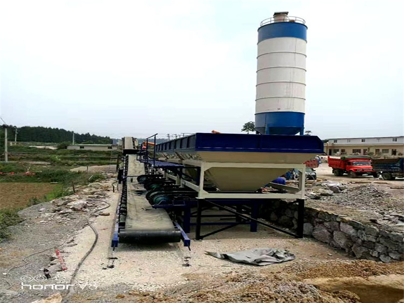 400穩(wěn)定土拌合站安全操作方法？建筑機(jī)械廠家6步法-拌合站！